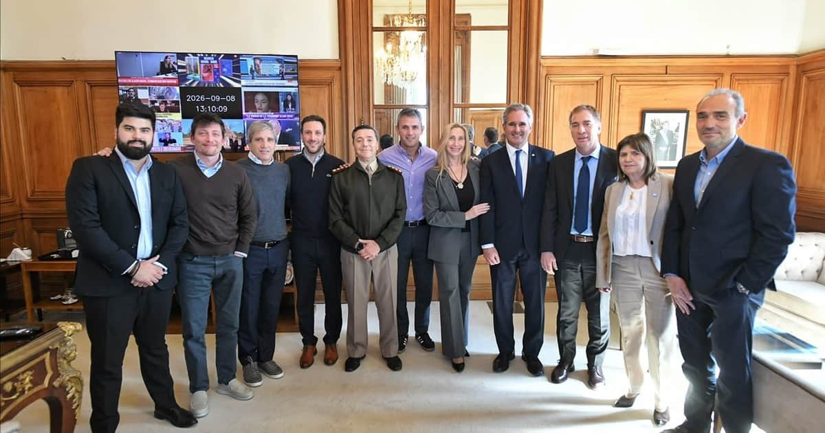 Javier Milei y sus medidas, EN VIVO: el Gobierno reúne a la mesa política para avanzar con el Presupuesto 2027 y Malvinas