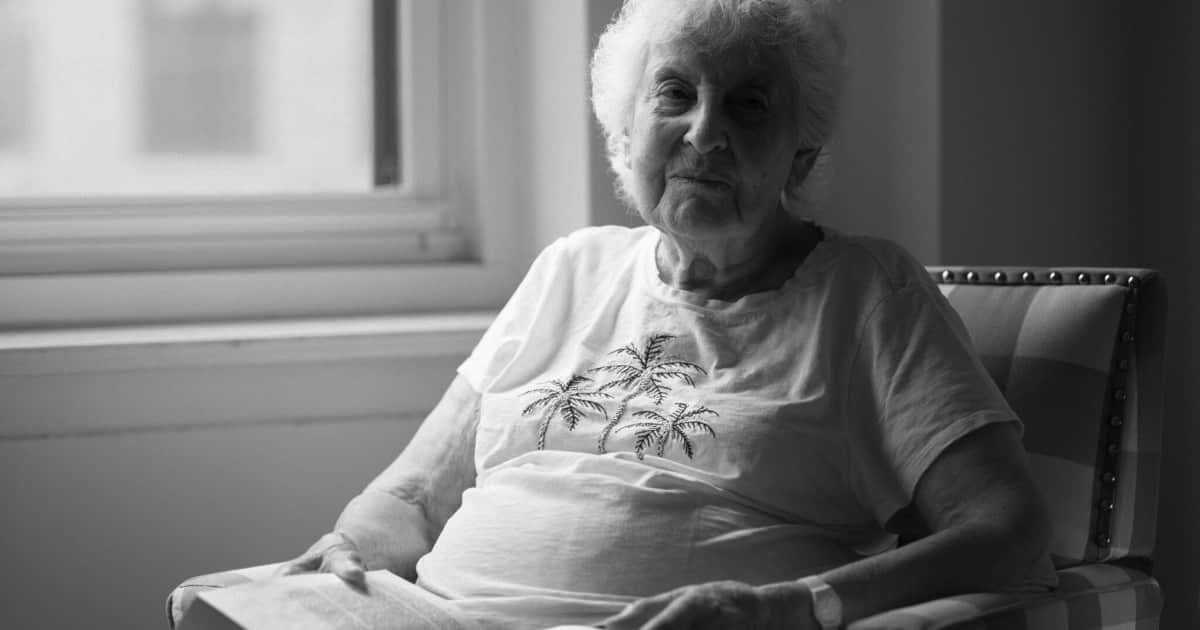 A los 92 años, una matemática encontró una aprendiz y un problema por resolver