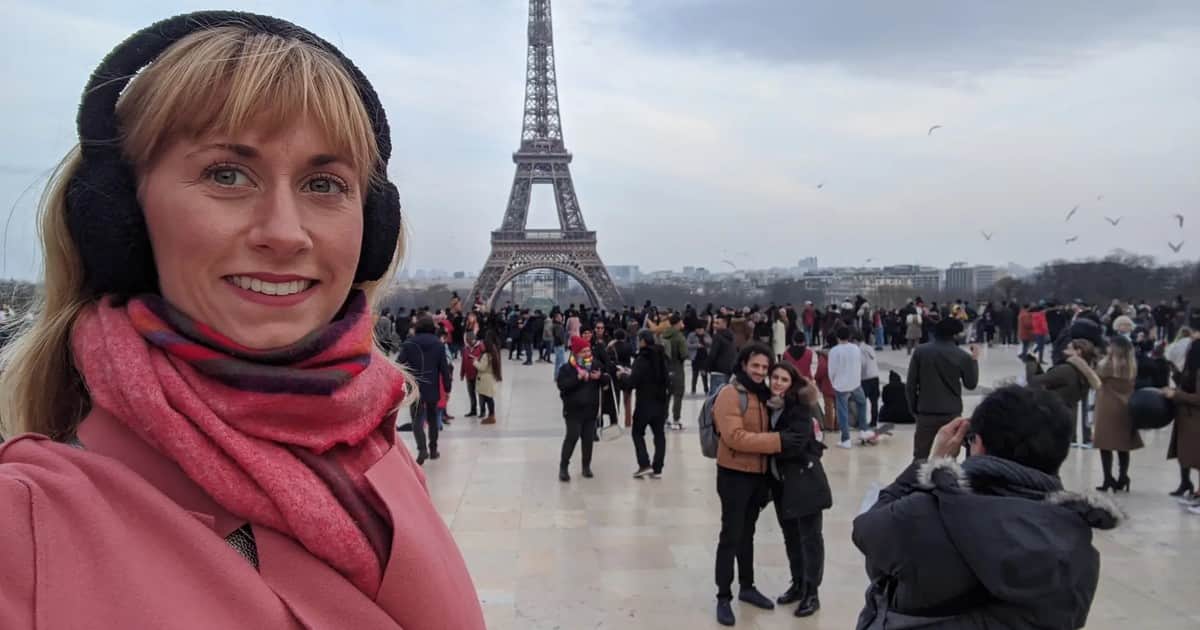 Tiene 34 años, dejó su trabajo en Estados Unidos y se fue a Europa solo con dos valijas y una visa para llevar una vida asequible: "Me sorprende ver gente que paga 2000 dólares al mes por un apartamento de una habitación"