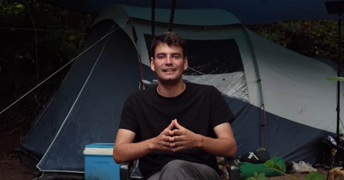 Marc Félez, 25 años, vivió 70 días solo en una tienda de campaña en medio del bosque: "Cuando vives en un entorno natural, hay muchas cosas de ti que se activan y ni siquiera te das cuenta, pero empiezas a encontrarte mucho mejor"