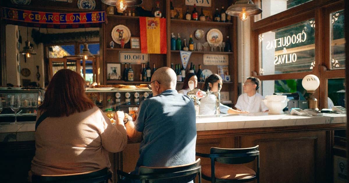 El único restaurante argentino premiado por España en 2026 queda en Caballito y hace tapas como en Madrid a buenos precios