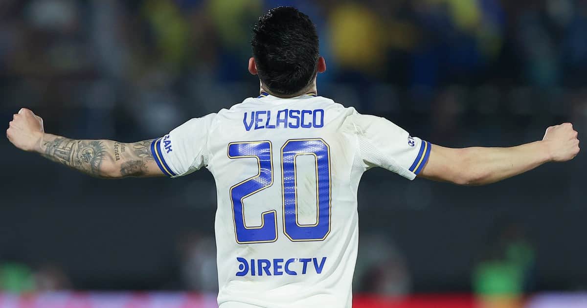 El renacer de Alan Velasco: llegó con el cartel del "refuerzo de los 10 millones", pero recién con Arruabarrena vive un presente soñado en Boca