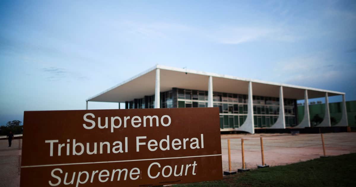Brasil: un juez de la Corte suspende al jefe de la Policía y escala la crisis en el máximo tribunal a un mes de las elecciones