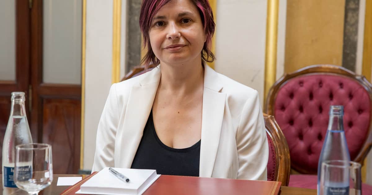 ¿Los nacionalizados por la ley de nietos no podrán votar en España?: "Es desconocer la realidad en el exterior"