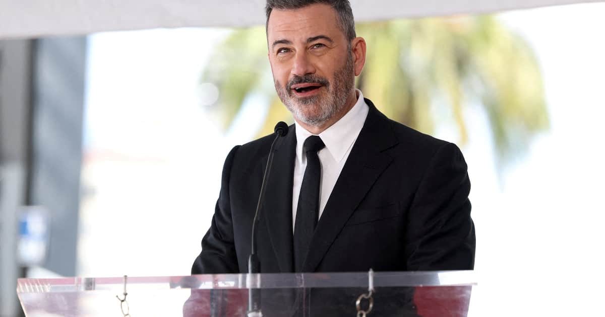Censura en EE.UU.: Jimmy Kimmel baja una entrevista a un senador demócrata de su programa por presiones del gobierno de Trump