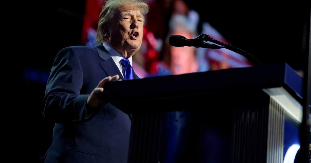 Trump promete otorgar 5.000 dólares a cada adulto estadounidense si los republicanos mantienen el control del Congreso: ¿Es legal?