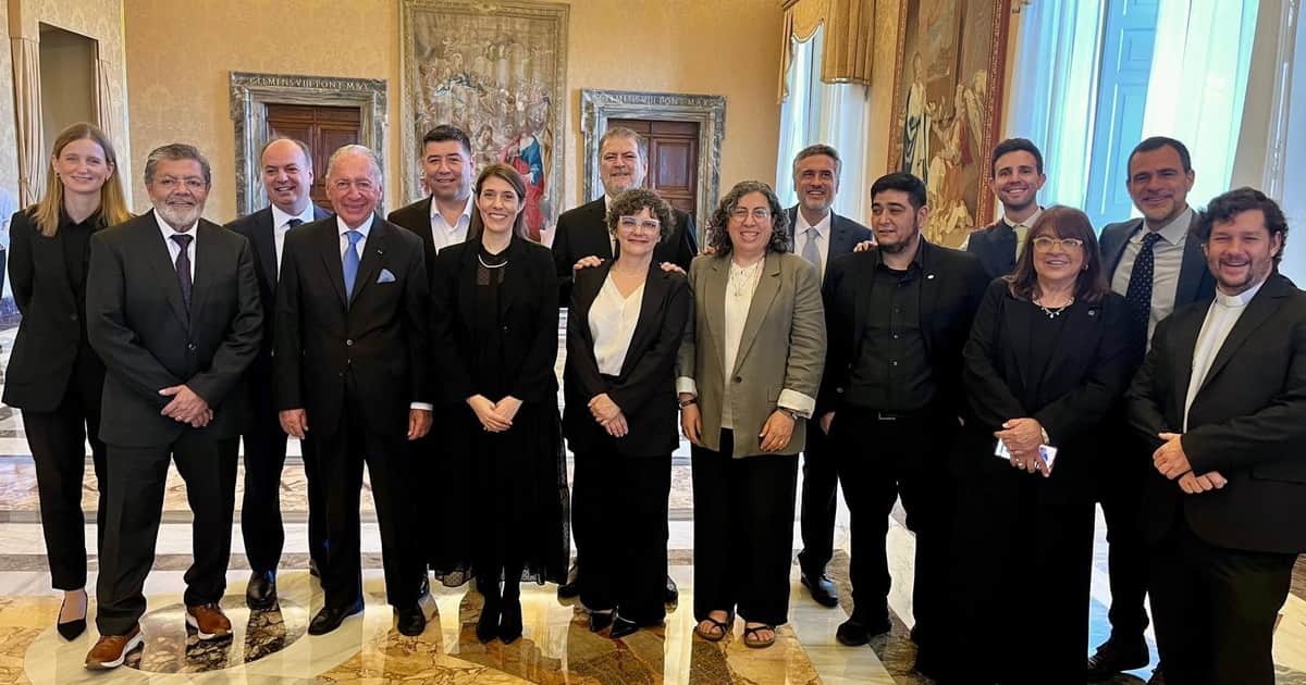 Antes de su viaje a la Argentina, una organización vinculada a Grabois le llevó al papa León XIV un informe sobre la crisis social en el país