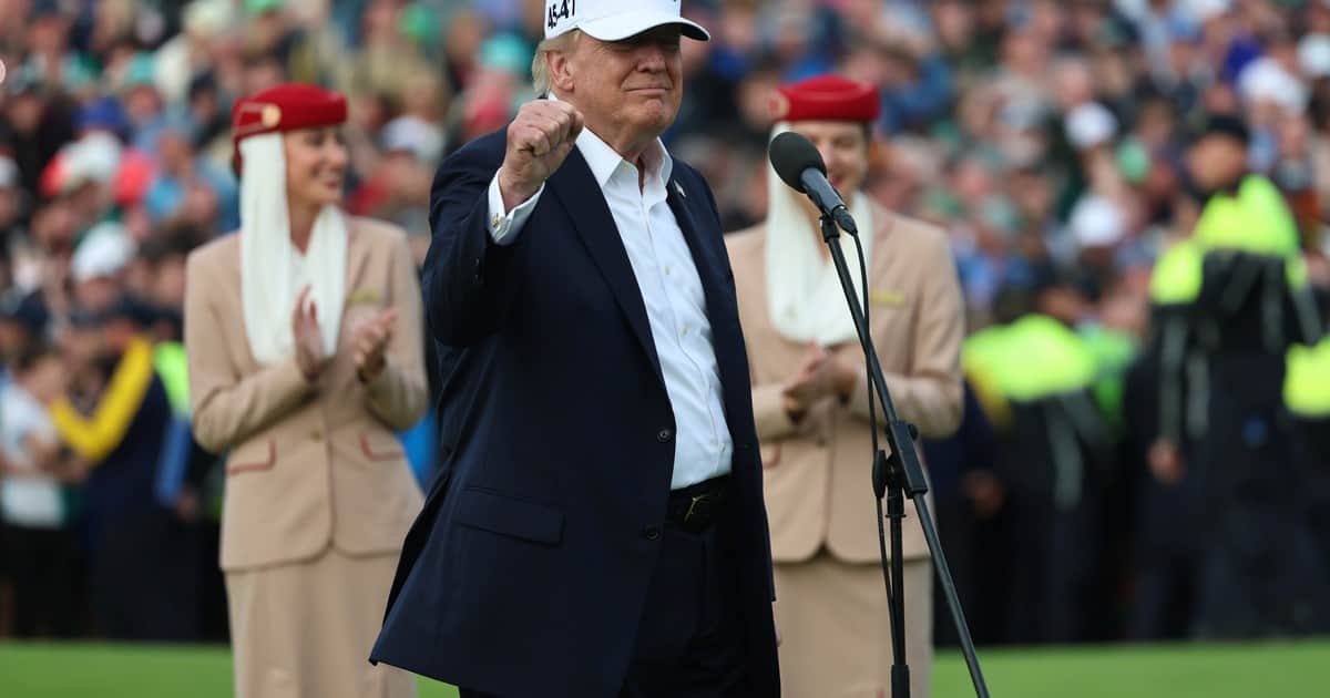 Donald Trump ahora quiere ver "una Irlanda unificada", pero con un solo objetivo: desintegrar el Reino Unido y desestabilizar a Europa