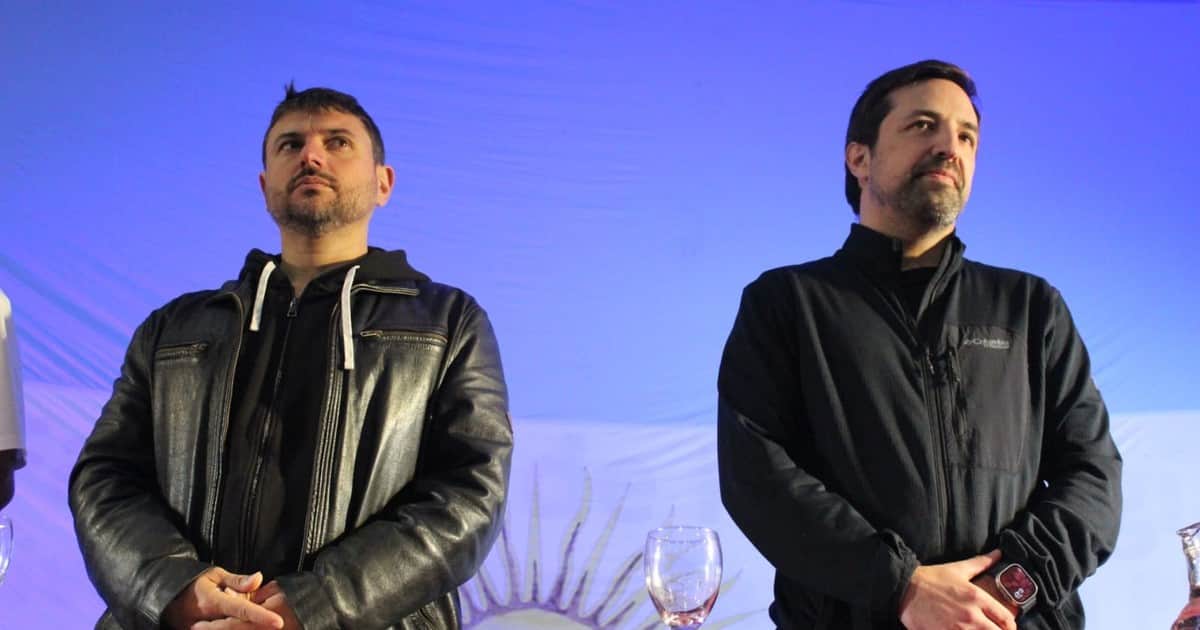 Un funcionario de Kicillof cerró un encuentro junto a Juan Grabois y pidió a la dirigencia política "hacer el esfuerzo necesario para sacar a Milei”