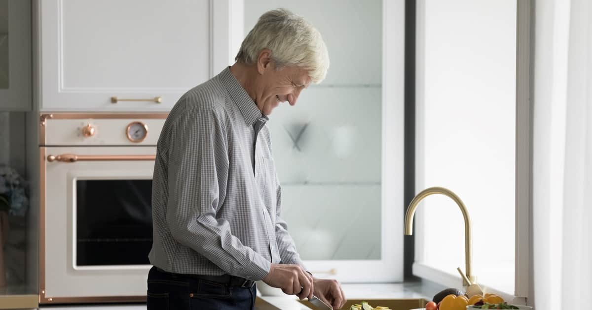 El tipo de grasas y la dieta importan en el cáncer de próstata: qué priorizar y qué evitar