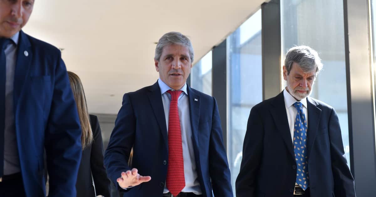 Presupuesto 2027: estiman un crecimiento del 4%, inflación del 21,1% y un dólar a $ 1.728 para el año próximo