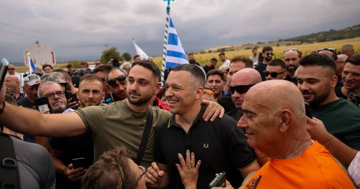 En pleno avance de la extrema derecha en Europa, un exlíder neonazi griego salió de la cárcel y anunció su regreso a la política