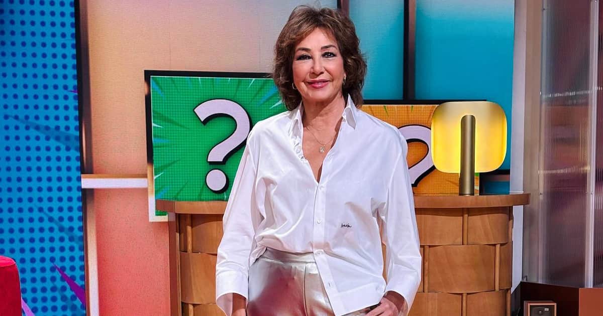 Ana Rosa Quintana, 70 años, revela uno de sus "males" hábitos: "Desayuno galletas y café con leche. Debería comer más sano, pero me levanto a las 5:30 y a esa hora no voy a tomar un aguacate"