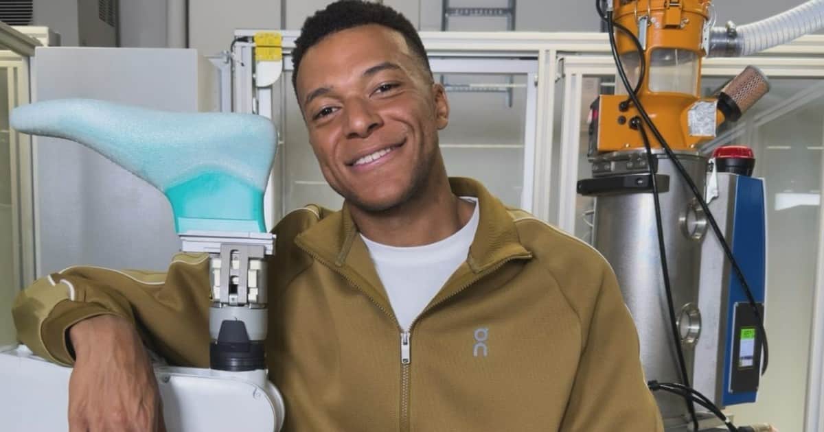 Mbappé patea el tablero: rompe su acuerdo de toda la vida con Nike y firma con una marca suiza que llega al fútbol