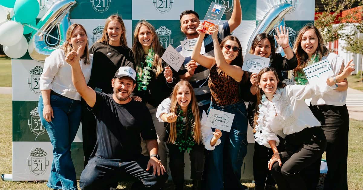 Liderazgo femenino y bienestar: Universidad Siglo 21 obtuvo el 2° puesto en el ranking Great Place to Work Mujeres