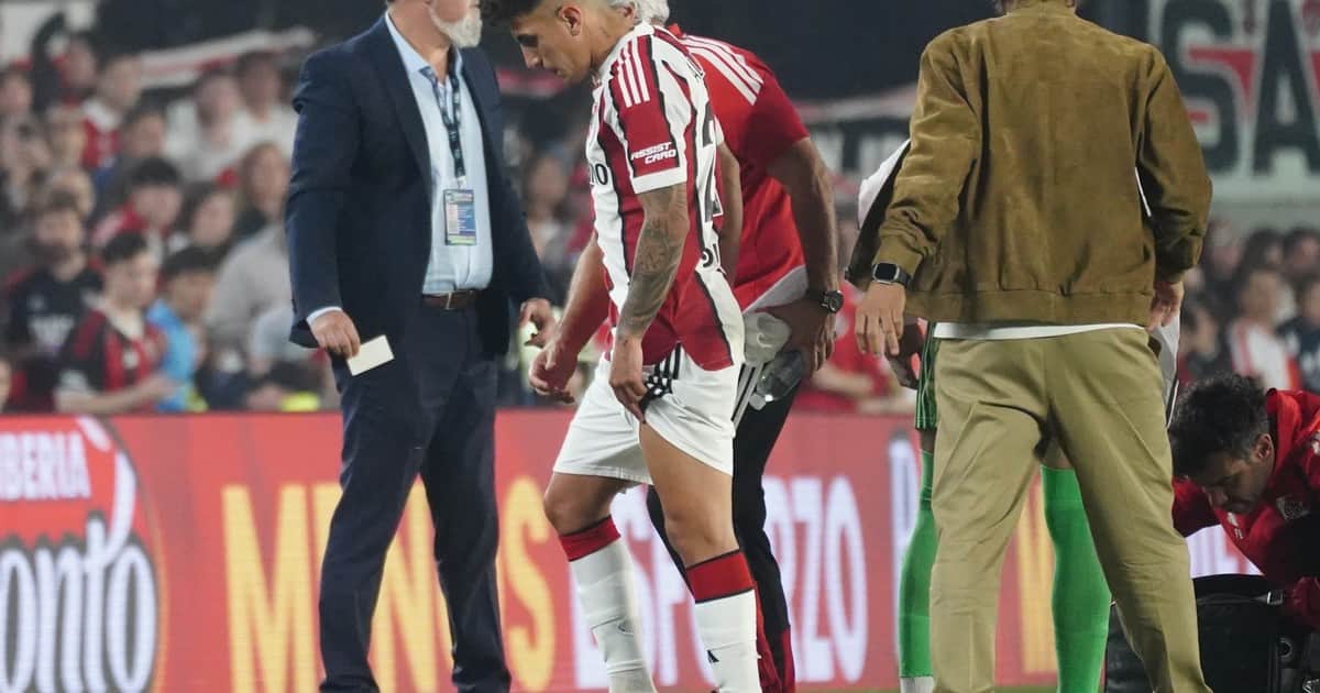 River y un arranque fatal ante Huracán: lesión de Thiago Almada, gol del Globo y las lágrimas del pibe Tobías Andrada al pedir el cambio