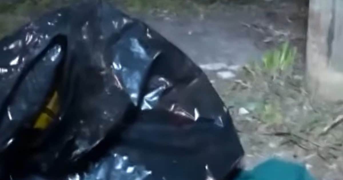Macabro hallazgo en Merlo: operarios hacían pozos para la instalación de postes de luz y encontraron una bolsa con un bebé muerto dentro