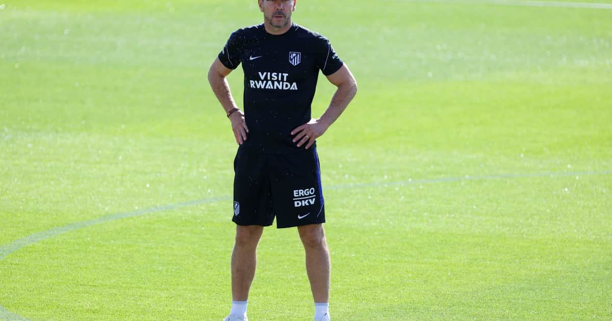 Diego Simeone confirmó que Julián Álvarez estará disponible para el clásico contra Real Madrid