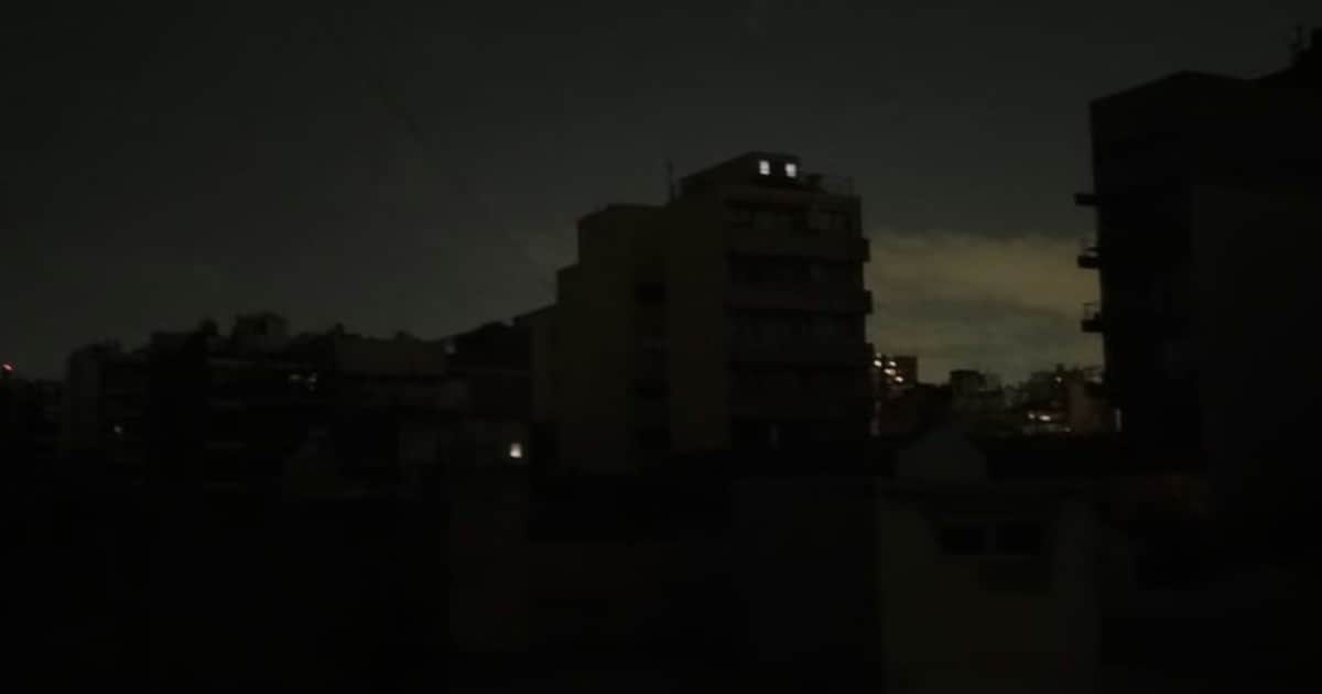 Consecuencias del apagón: al menos nueve personas fueron rescatadas en ascensores por los bomberos en la Ciudad