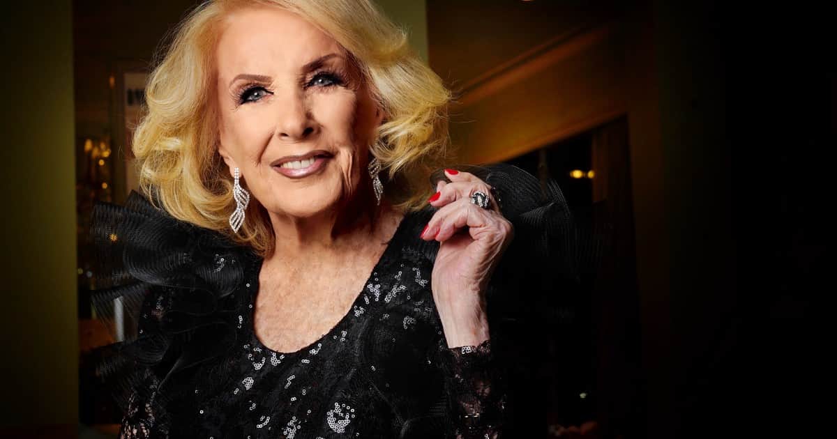 Nuevo parte médico sobre la salud de Mirtha Legrand: terminó el tratamiento con antibióticos pero continuará internada