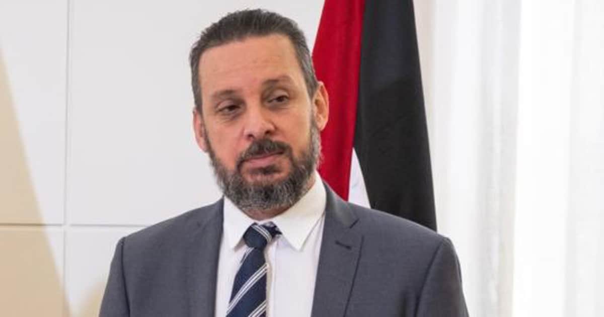 Polémica por la desvinculación de Ariana Harwicz: el embajador palestino en España defendió la libertad de expresión