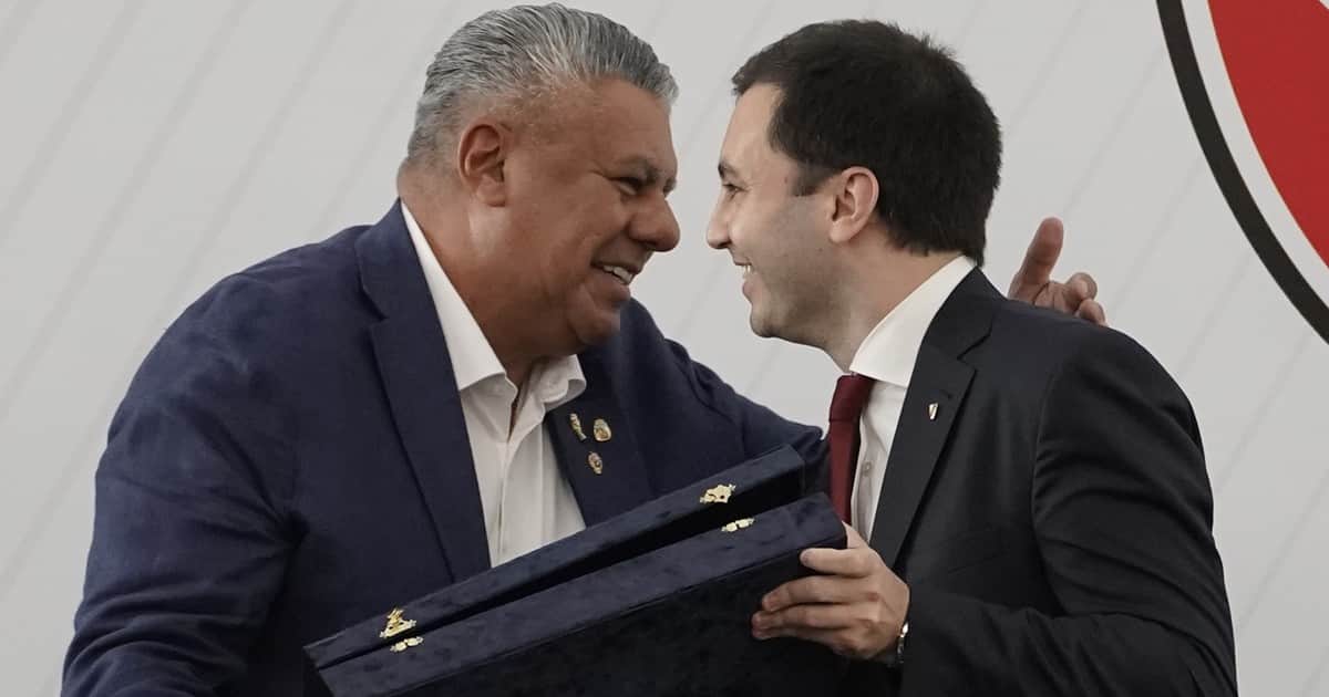 Di Carlo, fuerte: "La AFA es de los clubes, no de una persona"
