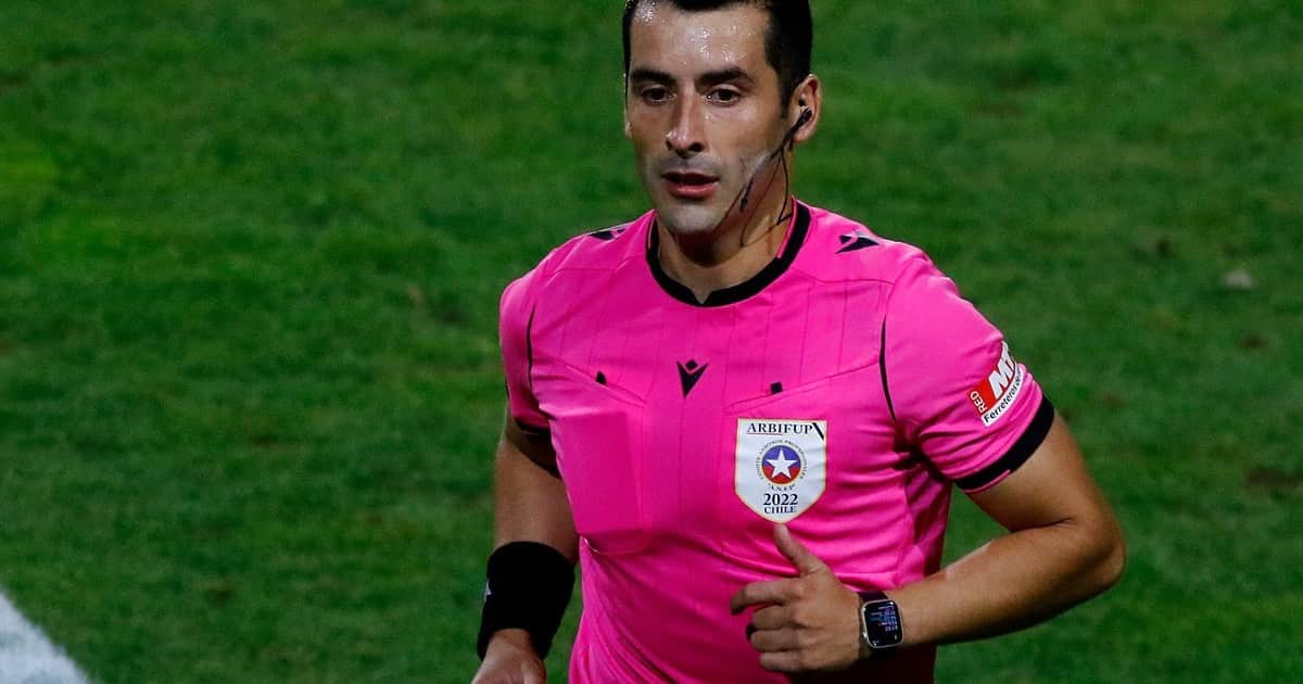 Del húngaro que lo echó en su primer partido a un chileno: el árbitro que dirigirá en la despedida de Messi de la Selección