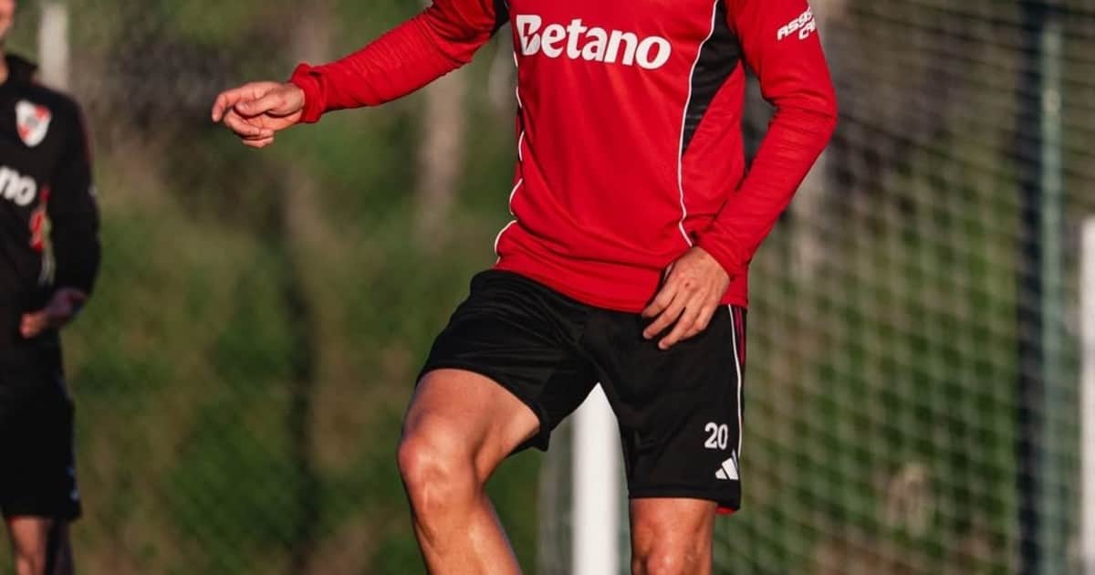 En Uruguay anuncian a Pezzella muy cerca de Peñarol
