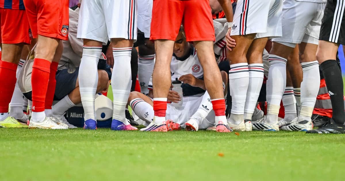 El técnico del Bayern le bajó el tono a los desmayos de Musiala: "Si vuelve a ocurrir ya no será gran cosa para nosotros"