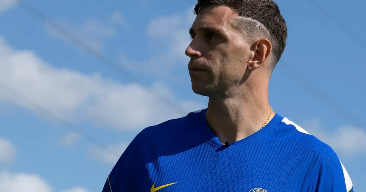 El legado de Argentina en el Chelsea: Dibu Martínez se suma a una lista histórica de compatriotas vestidos de azul