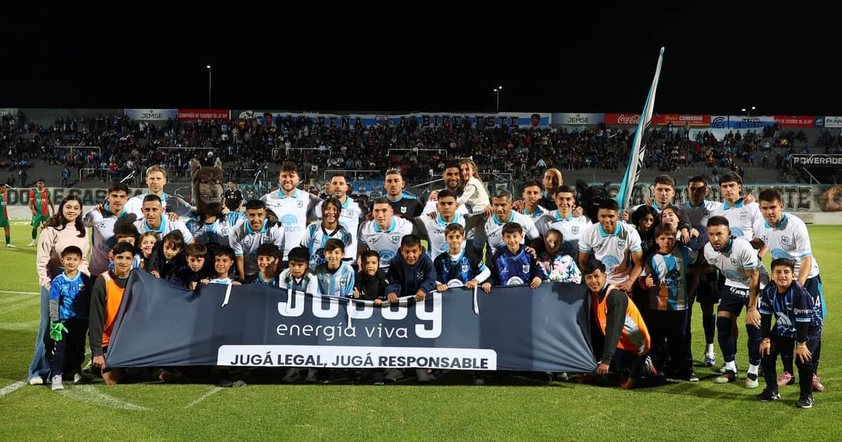 Gimnasia de Jujuy dejó escapar la punta: Agropecuario rescató un empate agónico