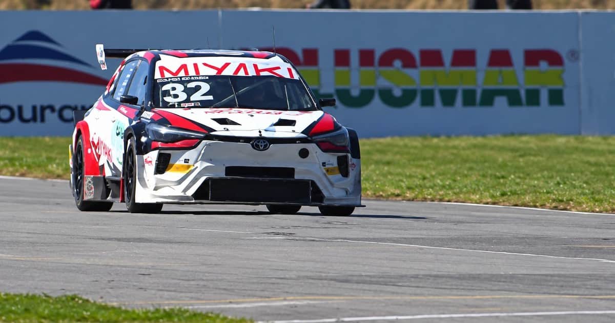 TC2000: Ponce de León largó desde el fondo, ganó y desató la fiesta en Junín