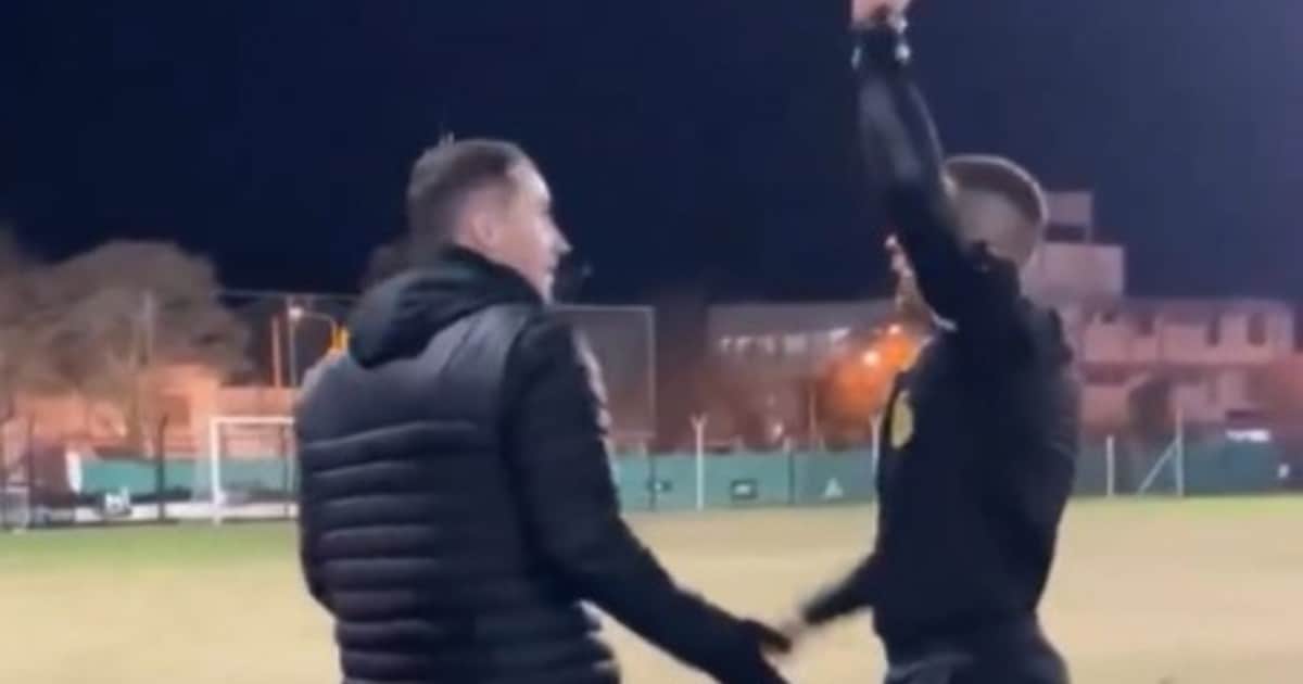 El insólito cruce entre un árbitro y un ex Boca: "¿Cuántos años tenés en el fútbol?"