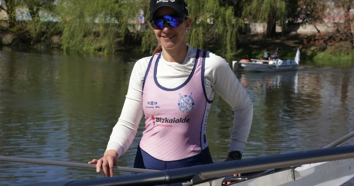 De entrenar en el Riachuelo a ganar dos oros en Eslovenia: la remera de la Ciudad que hizo historia