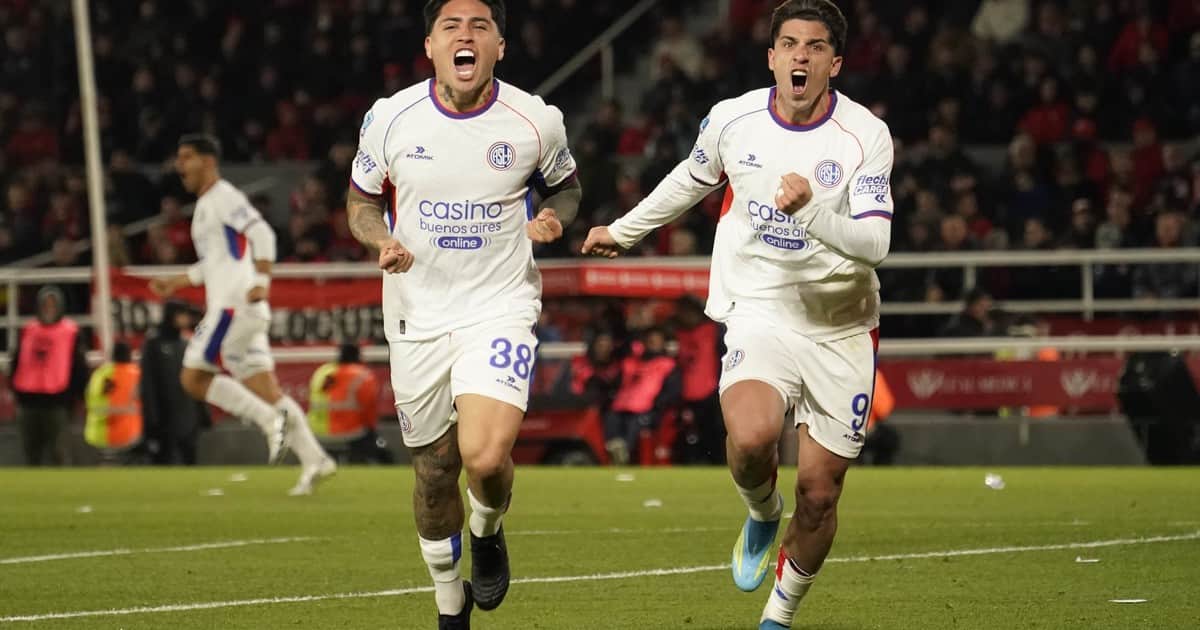 Video: el tremendo golazo de Farías con el que San Lorenzo le empató a Independiente