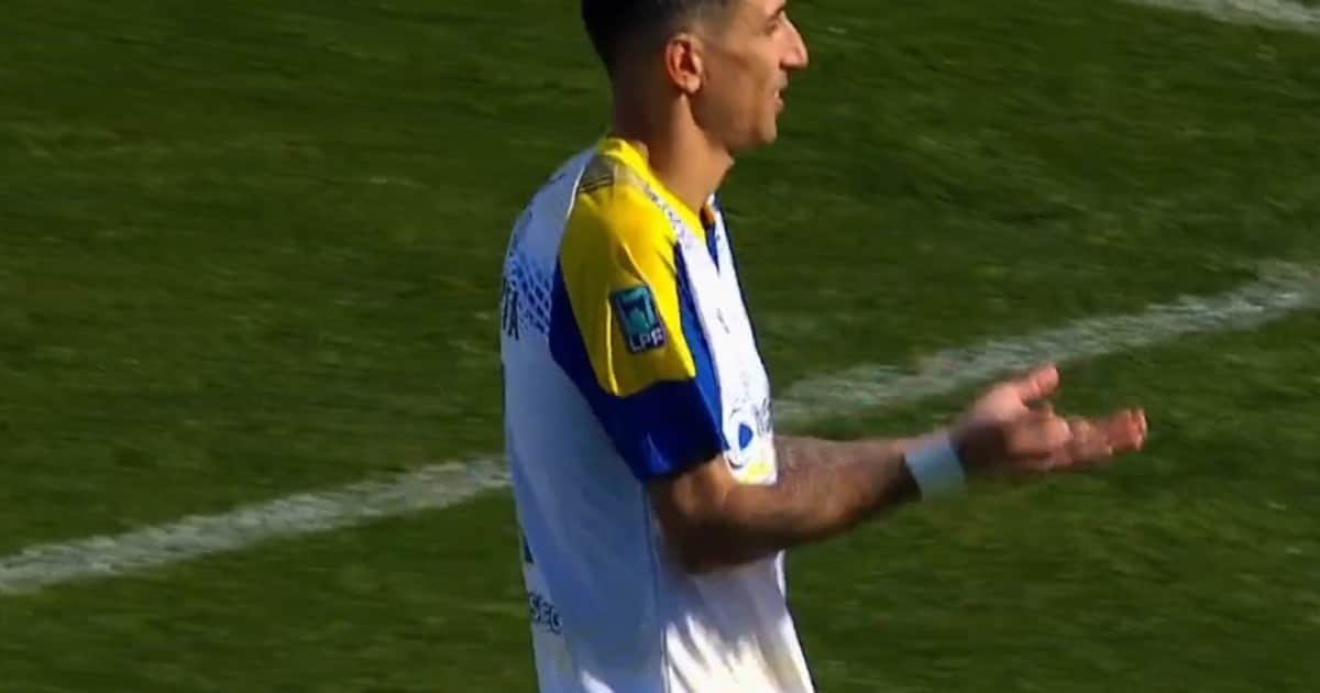Merlos cobró un polémico penal en favor de Central y Di María lo intercambió por gol para festejar con un six seven