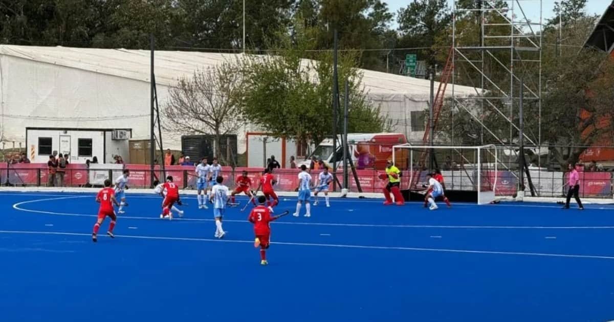 Debut arrollador de Los Leones en los Juegos Suramericanos: ¡22-0 a Perú!
