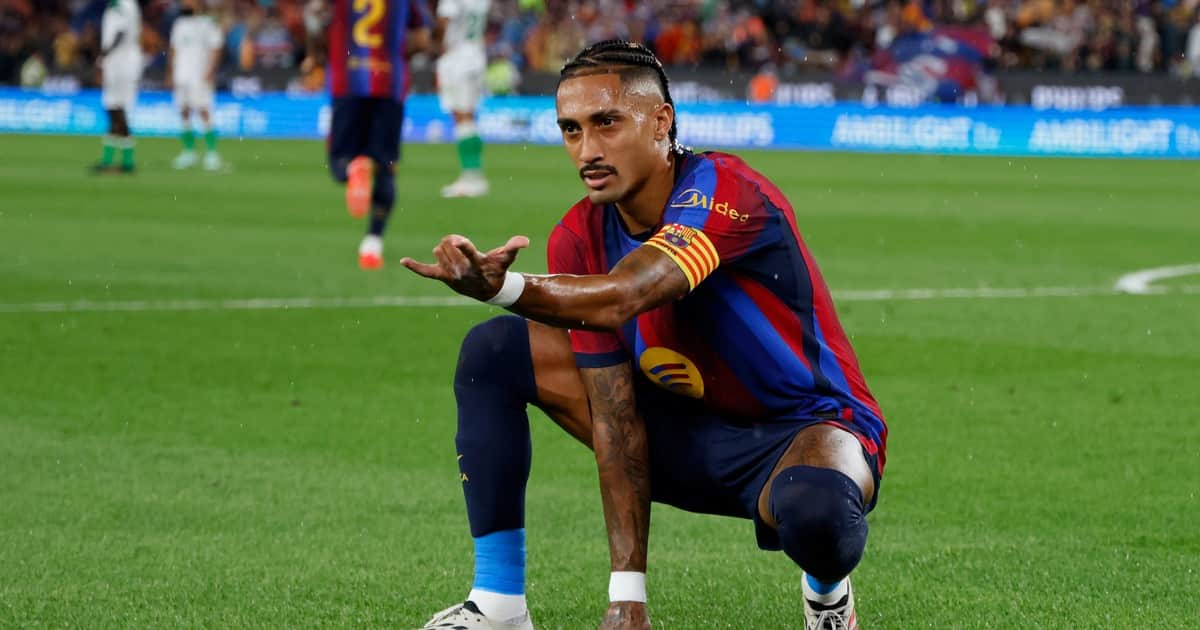 Sigue imparable con el Barcelona: Raphinha superó un récord de Messi