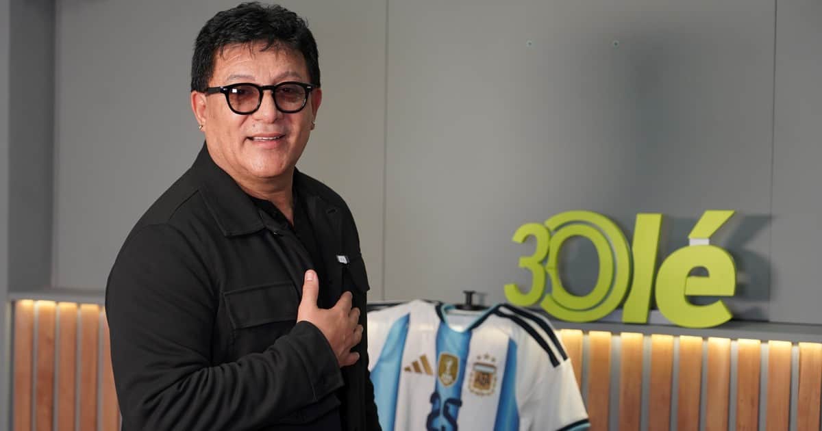 Sergio Torres con Olé: el fanatismo de Messi por su música, el vínculo con Maradona y el sueño de estar en la despedida del Diez