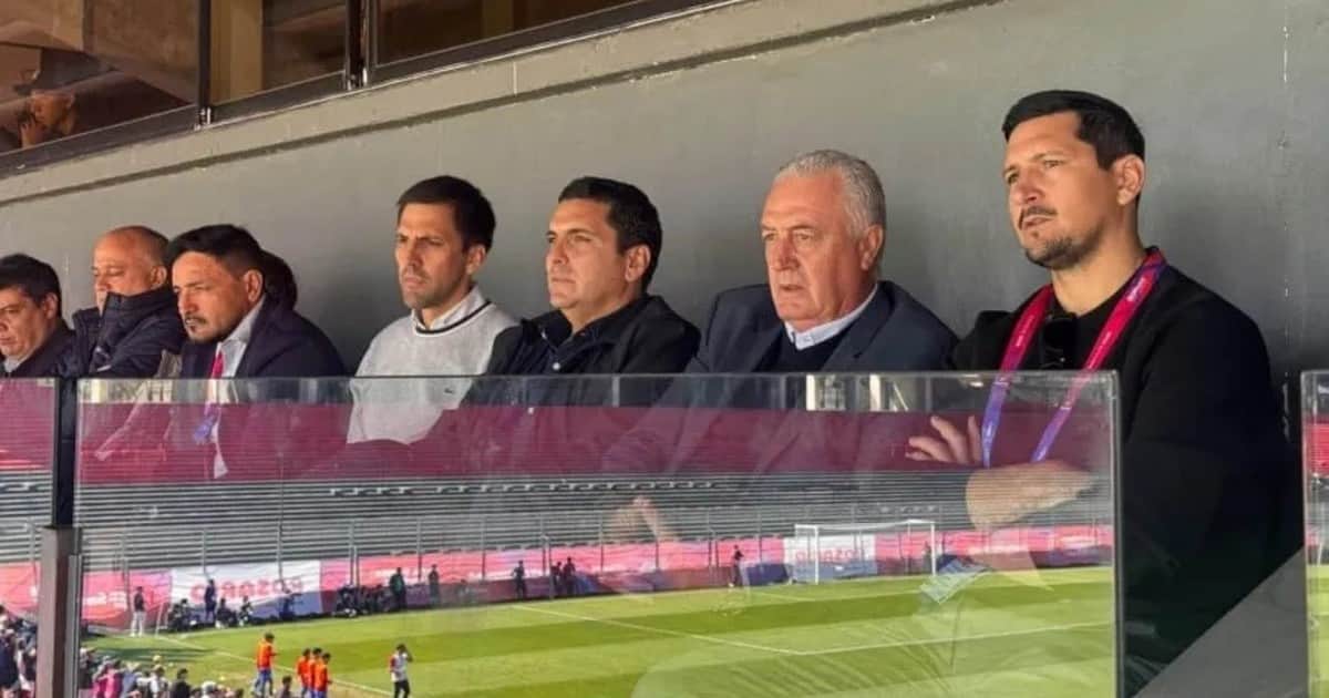 A cazar más utopías: Gustavo Alfaro explicó por qué renovó con Paraguay