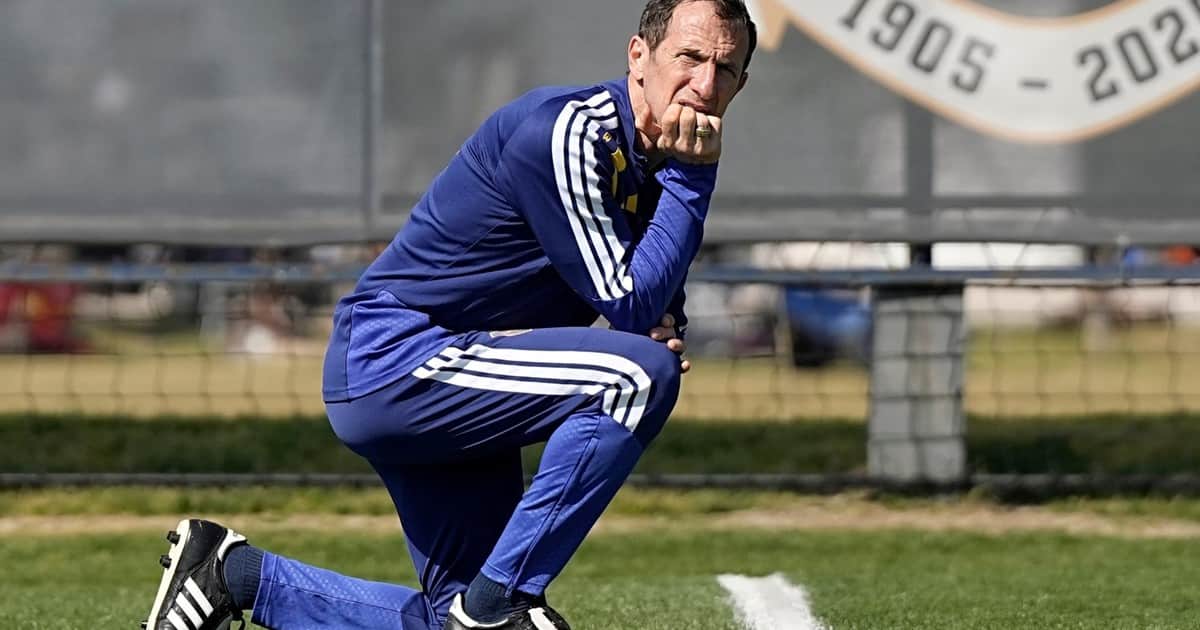 Con Rodrigo Battaglia, el 11 que paró Arruabarrena en Boca Predio
