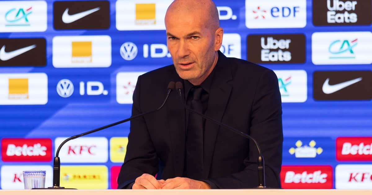 Con cambios fuertes, Zidane presentó su primera lista como DT de Francia