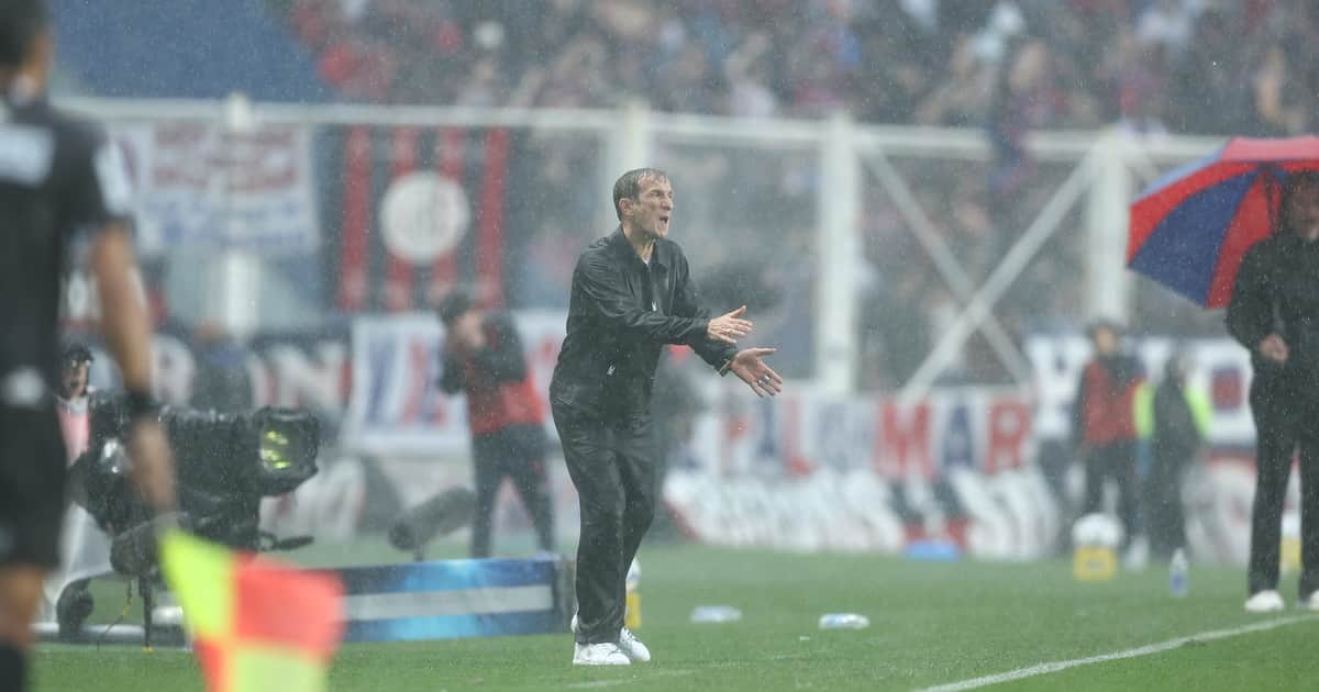 Arruabarrena, rendido a los pies de Paredes: "Es el ejemplo para muchos chicos"