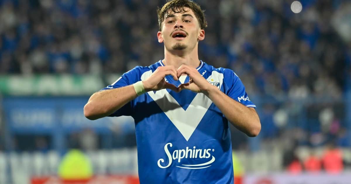 La historia de Policella, el "pibe de las rabonas" que es categoría 2009, casi juega para Chile y metió su primer gol con la camiseta de Vélez