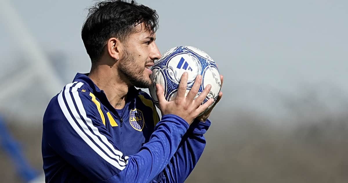 Tras un descanso esperado, Boca volvió a las prácticas con altas, bajas y el foco en Racing