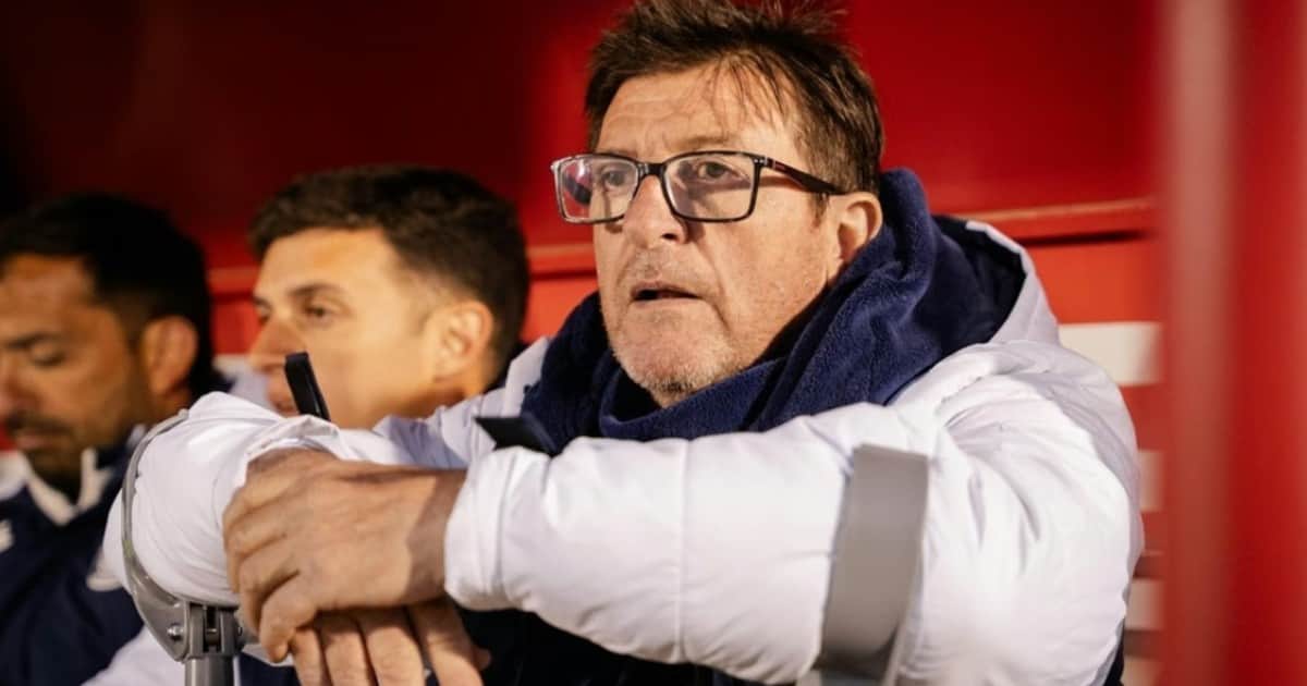 Insólito: Independiente Rivadavia sortea la muleta de Alfredo Berti que se rompió ante Barracas Central