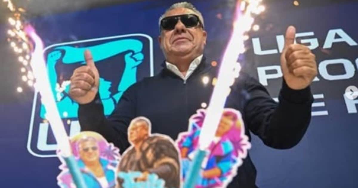 Las fotos del cumpleaños de Tapia: los anteojos negros en el Comité Ejecutivo y la torta con Scaloni y los jugadores
