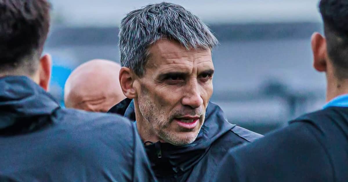 Los 11 de Racing: la decisión que debe tomar Vojvoda