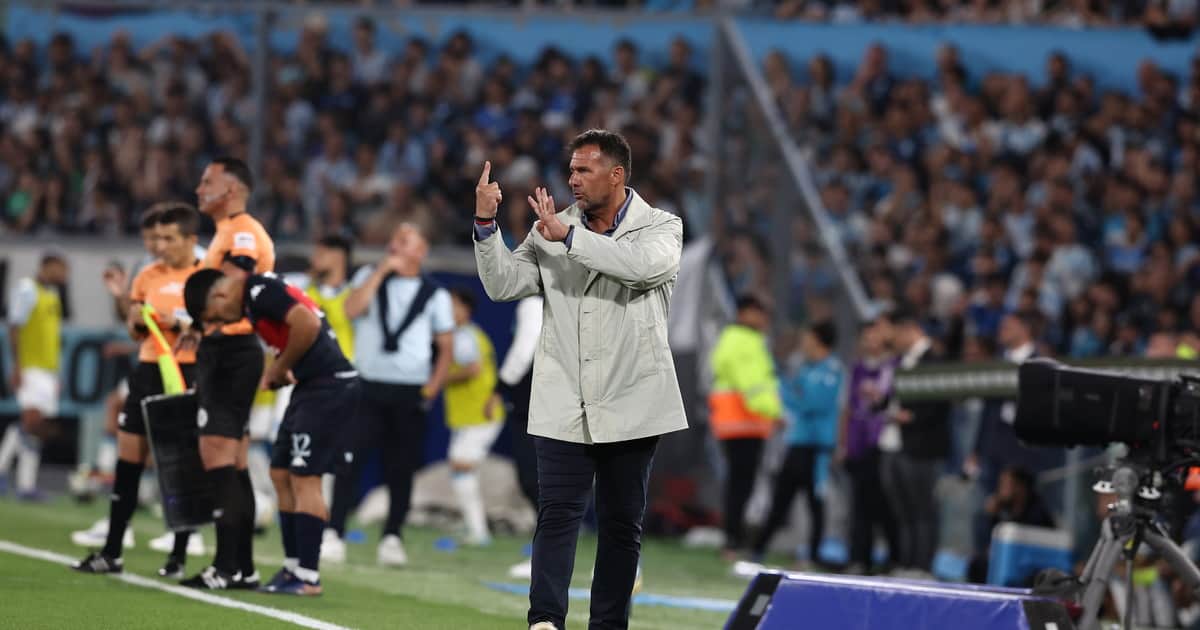 Diego Dabove renunció tras la caída ante Vélez: los números que dejó su ciclo