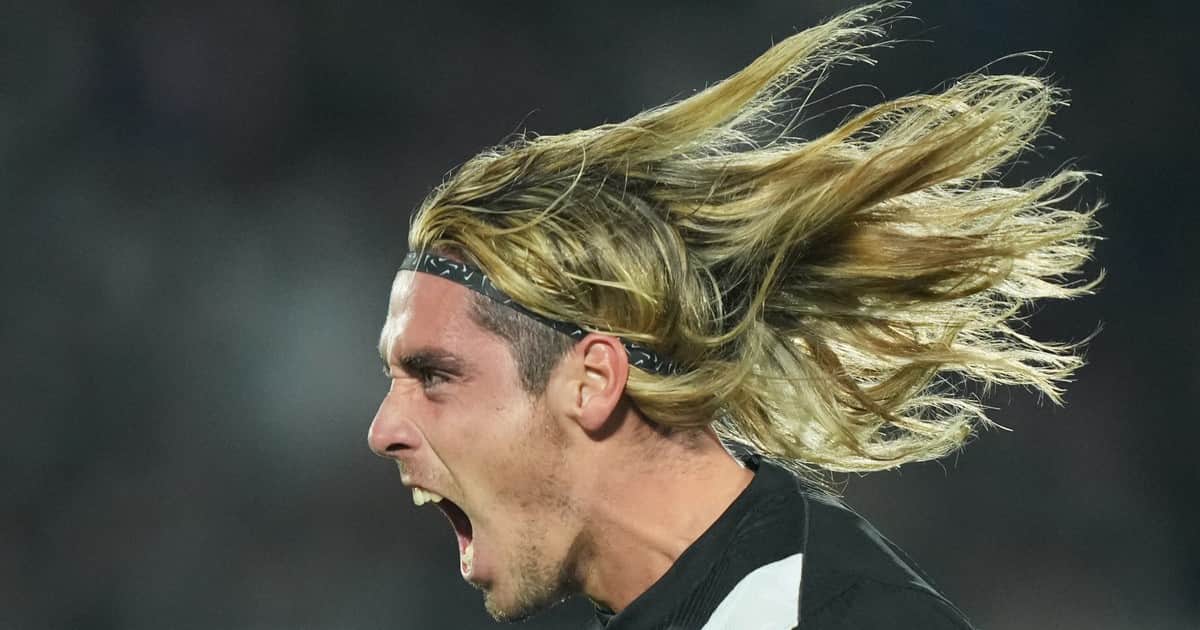 Spinelli y la ilusión que le genera enfrentar a Boca: "Uno quiere jugar en la Bombonera...”